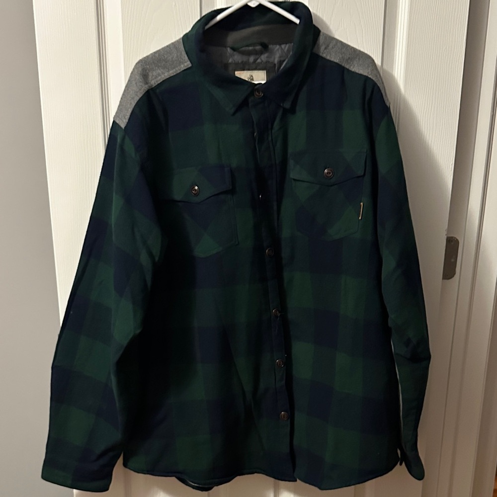 Legendary Whitetails Green and Gray Plaid Shirt Jacket